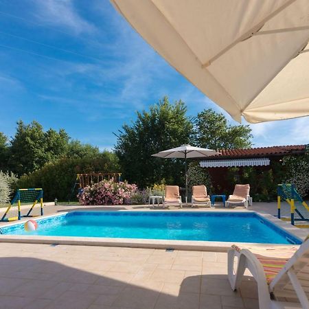 Hacienda Rosemary Villa Muntić Eksteriør bilde