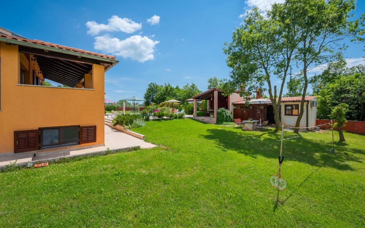Hacienda Rosemary Villa Muntić Eksteriør bilde