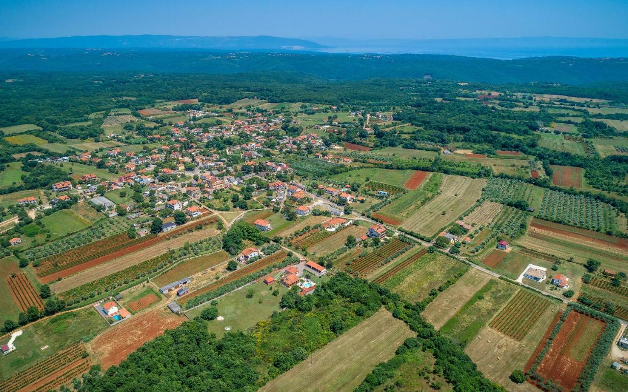 Hacienda Rosemary Villa Muntić Eksteriør bilde