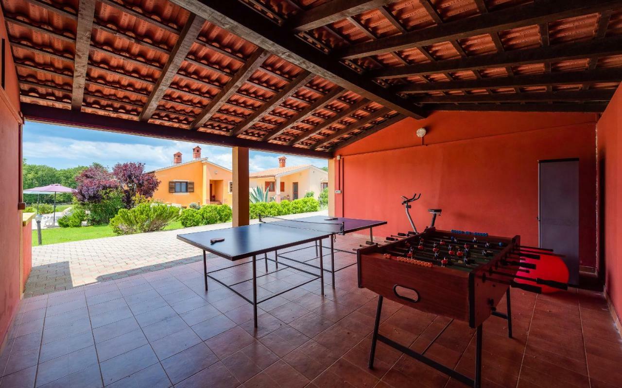 Hacienda Rosemary Villa Muntić Eksteriør bilde